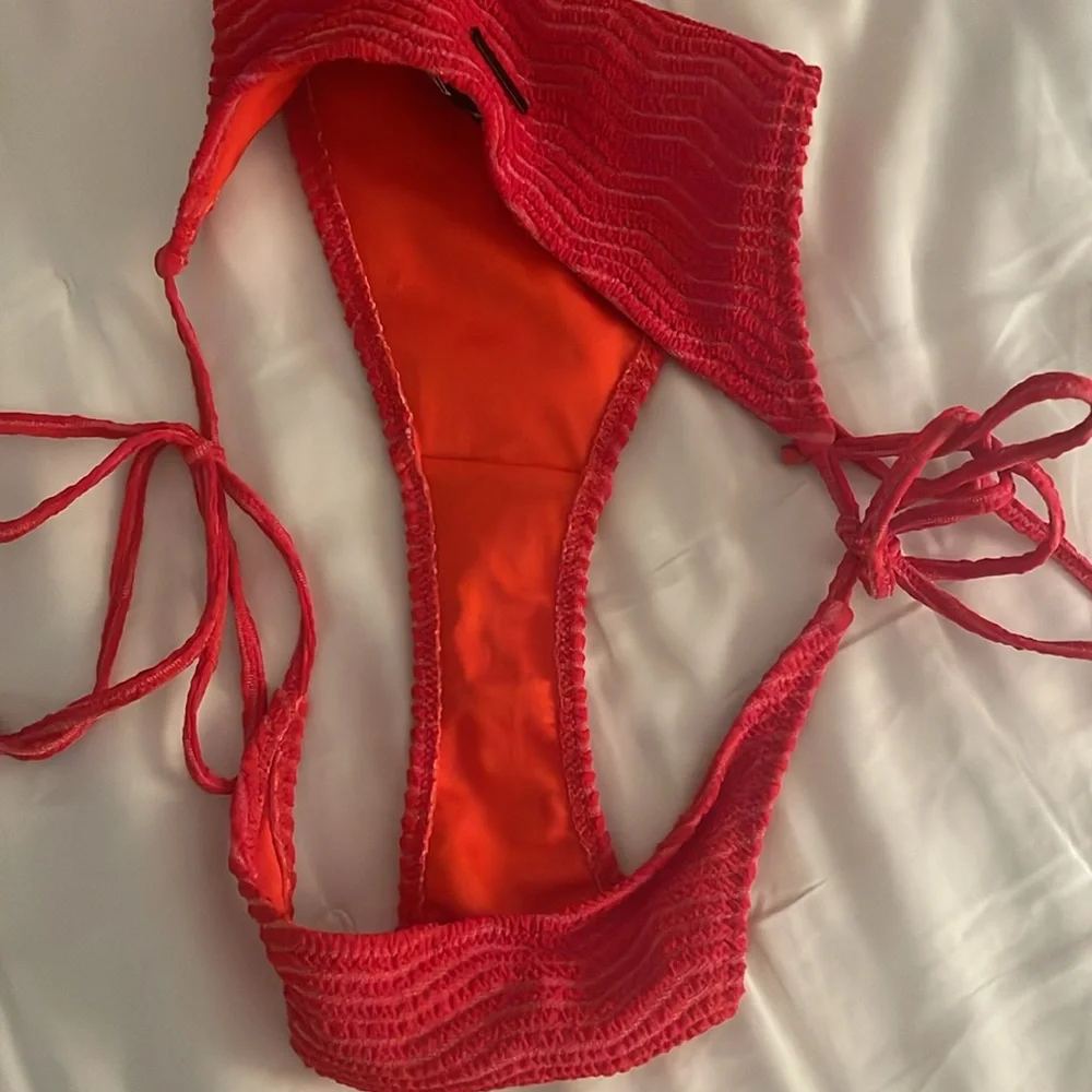 triangl swimwear Red Textured Tie-Side Bikini